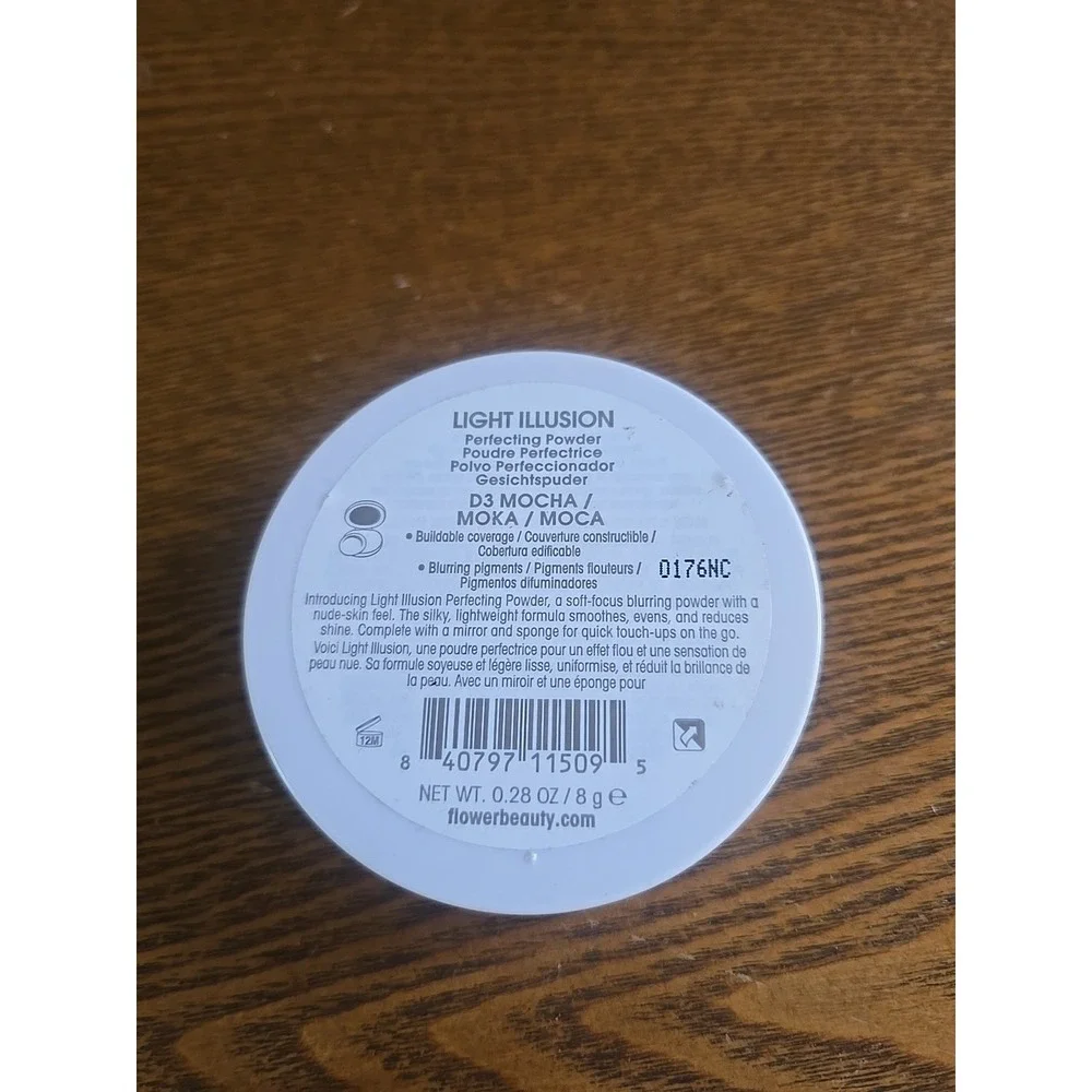 Flower Beauty Light Illusion Perfecting Powder, Mocha D3 0.28‎ Oz - NEW!